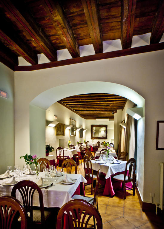 Hotel Condes De Castilla Segovia Exterior photo